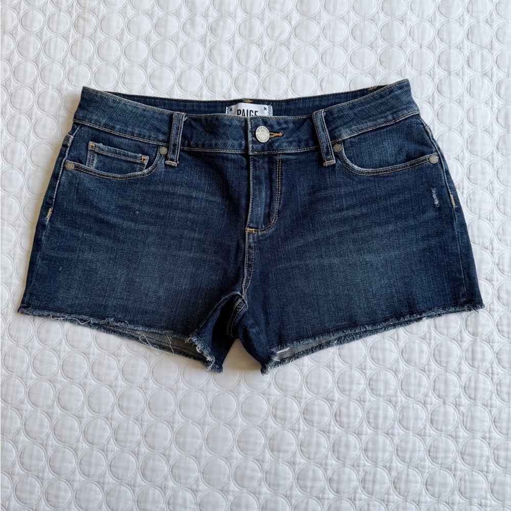 Paige Catalina Dark Wash Denim Frayed Hem Jean Shorts Size 26